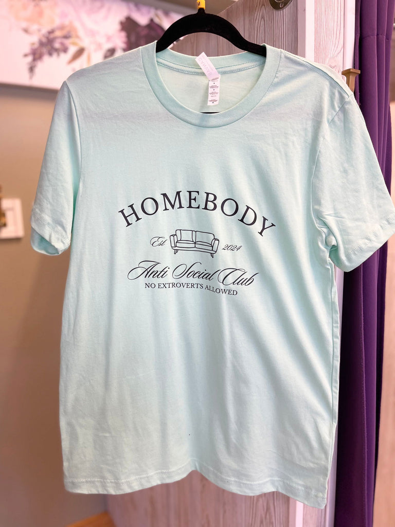 Large ONLY Homebody Tee - Roseabella 