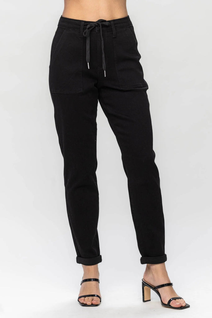 REG & PLUS Black Jogger - Roseabella 