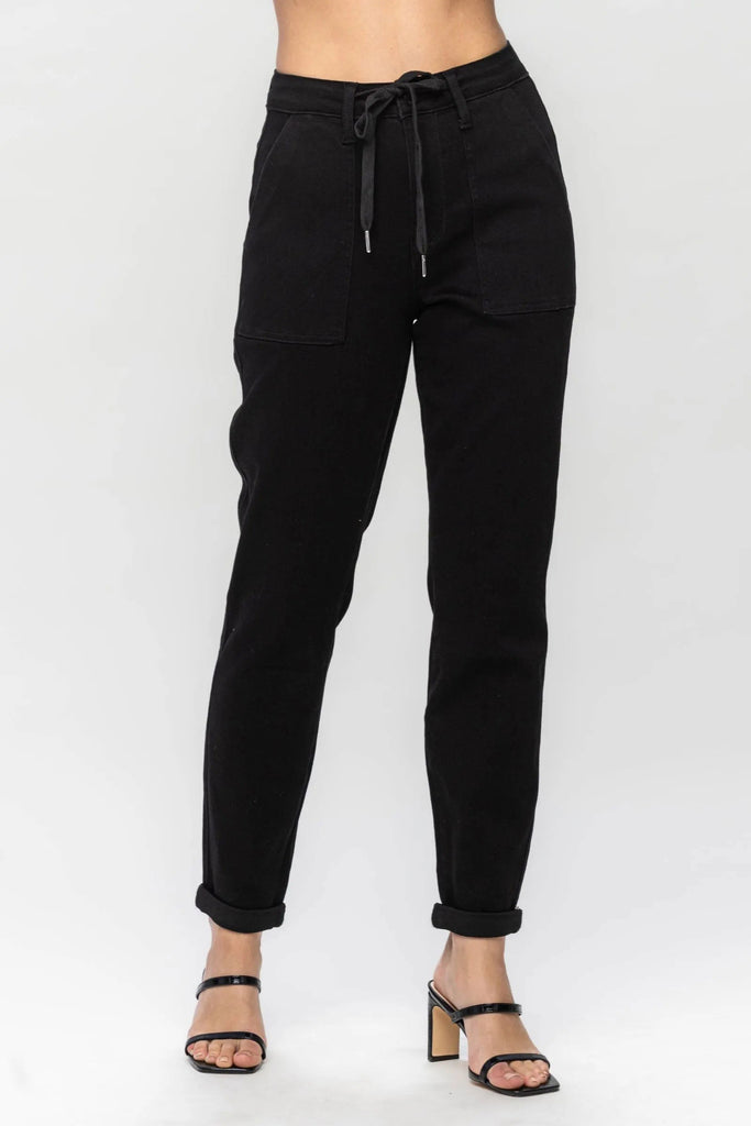 REG & PLUS Black Jogger - Roseabella 