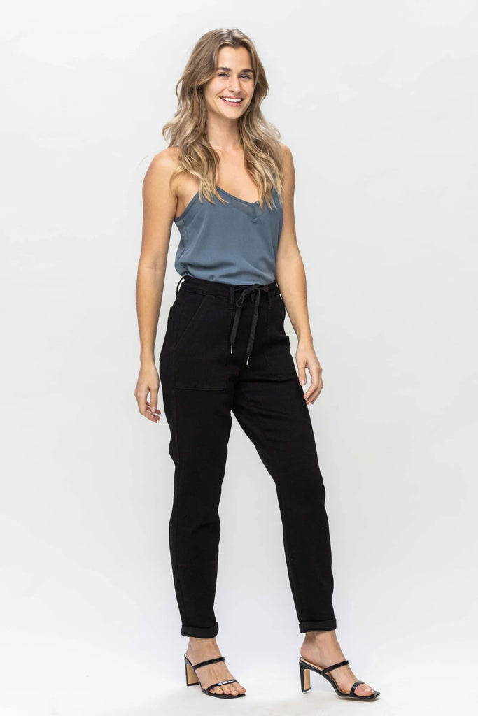 REG & PLUS Black Jogger - Roseabella 