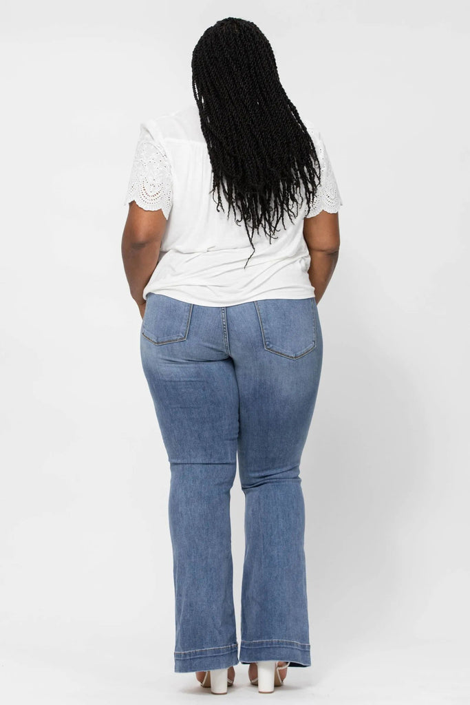 Sizes 1-24W ONLY The Zoey Flare Jeans - Roseabella 